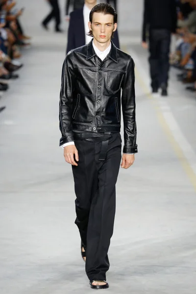 Look 4